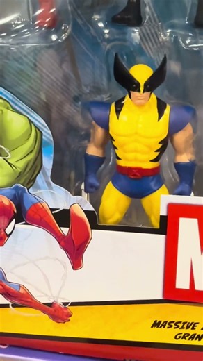 Marvel Comics Massive Super-Hero 8-Figure Multipack 6-Inch Action Figure Toy Set Hasbro Toys