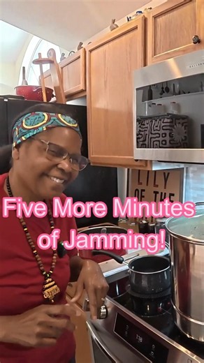 🍑 Don't Skip These Cooling Steps After Water-Bath Canning! #cooking #canning #homestead