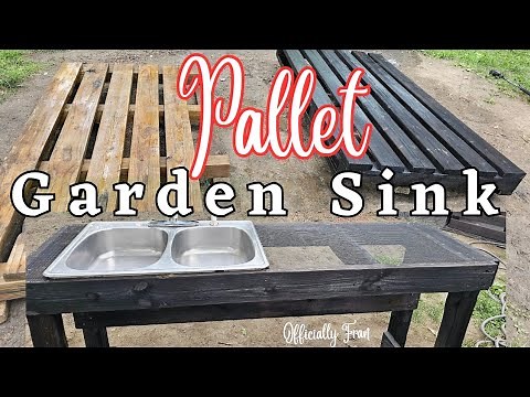Easy DIY Outdoor Sink/Potting Bench #pallet