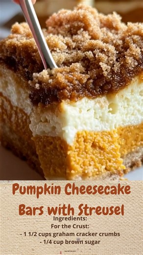 Pumpkin Cheesecake Bars with Streusel | Cakecrafted Recipes