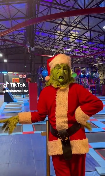 Creative Grinch Costume Ideas for a Fun Holiday