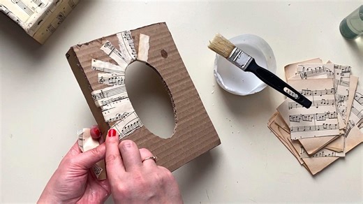 DIY How to Make a Jewelry Box from Cardboard, Rice, and Hot Glue