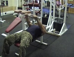 Lying Cable Pullover