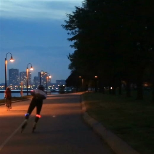 85 reactions · 37 shares | L’association Prévention Routière organise sa première course Lumière et Vision samedi 22 octobre, une course nocturne pour tous, qui associe sport, plaisir et sensibilisation ! Toutes les infos >>> https://bit.ly/3fuSAVU | Sortiraparis.com | Facebook