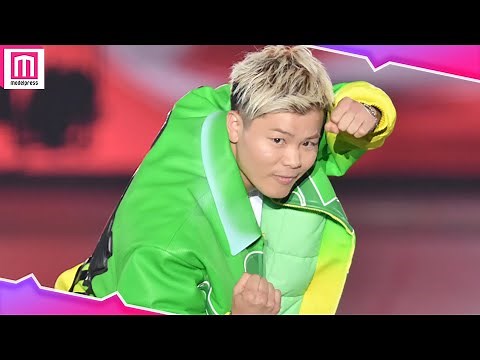 那須川天心、関コレにサプライズ降臨！「THE MATCH」武尊戦を語る🔥若い世代へ熱いメッセージ【関西コレクション 2022 A／W】