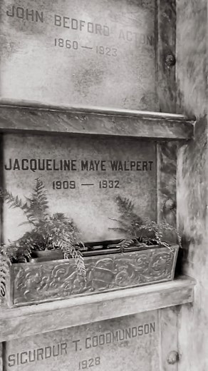 161K views · 1.4K reactions | Cypress Lawn Mausoleum #cemetery #cemeteryphotography #grave #graveyards #shots #necropolis #cemeteries #gothic #taphophile #project #gravestone #cemeterywandering #cemeterylovers #death #dead #photography #graveyardphotography #affair #fanatics #tombstone #nation #life #graves #dark #art #taphophilia #bhfyp #urbex #urbanexploration | Crypt Door | Facebook