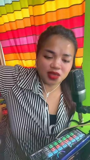 Lagu andalan #fbpro #fyp #fypreels #fypviral #jangkauansemuaorang @sorotan | Santi Pou