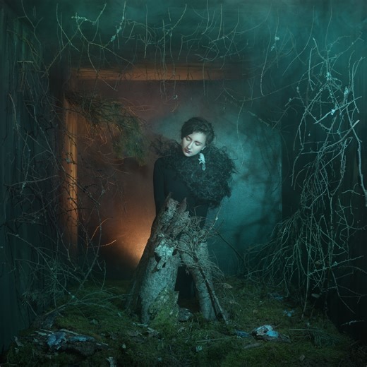 Zuzana Fajmonová | Portraits as gateways into inner worlds – and this one can now become part of yours. Last year, as part of my Innerspace series, I... | Instagram