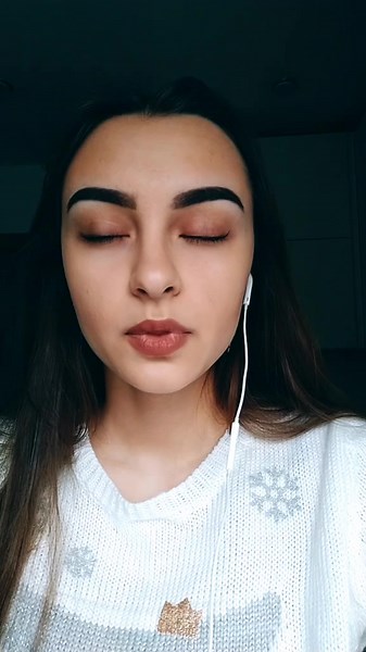 Cozy Knitted Snowflake Sweater for Winter Style