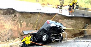 Bridge collapse shuts down major California-Arizona route