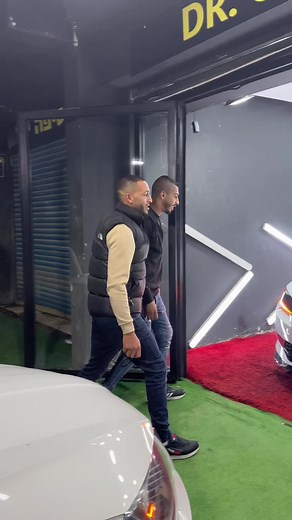 Skoda Car Showcase: Exploring Features in a Modern Setting