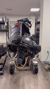 27K views · 388 reactions | The M7 evo is the only 4 axis remote head in Florida! Contact us for more iformation or your next booking. KEY FEATURES: - Eliminates need for a leveling head - Quickly accommodates larger cameras with 4” & 6” yoke extensions - Cable-free on all axes - Built-in power supply for cameras - Total-nodal design available - Rigs to Mitchell mount with dovetail for quick gimbal removal EXTREMEJIBS.COM | EXTREME JIBS | Facebook