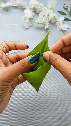 Mango leaf toran making | how to make toran at home 🌸✨#shots #decoration #toran #handmade #diy