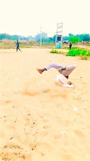 ♡1M 💔❍50K 💥⎙20K ⌲👩‍🎤10K@🤸‍♂️nirhuflipper720#stunt #flip #parkour #backflipdoublebackflip #iraq😱🥺😰🤸🙏😔