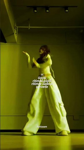 Ela desce ela sobe Türkçe çeviri #keşfet #music #ytdayibenionecikarnolur #fypシ #dance #edit