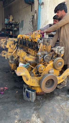 Engine starting sound #viralvideo #youtube #youtubeshorts