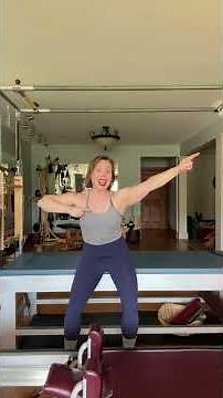 How to Do Double Leg Stretch in Classical Pilates | Mat Exercise