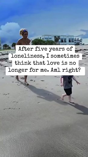 American single woman #datingadvice #single #singlemoms #meets #datewithme #dating | Lonelygirlxoo