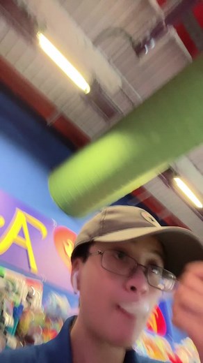 🎶Return of the Moe🎶 Time to get back to posting!! Stop by at Uncle Joe’s in the Plymouth Meeting Mall during your Christmas shopping!! #arcadegame #classicarcade #pinball #smallbusiness #philly #unclejoes