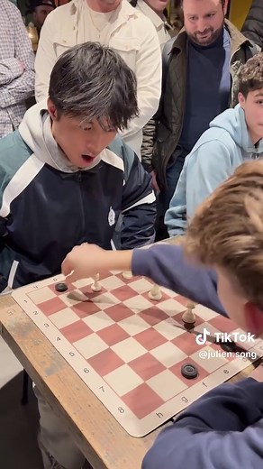 Chess vs Checkers: The Ultimate Game Showdown