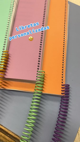 Personaliza tus libretas con nosotros #fotocopiator #fyp #copisteriaonline #opositores #estudiantes #apuntesbonitos #lentejas