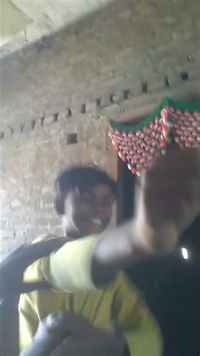 bas din bhar mobile me lage raho data khatm tab khelati khatm