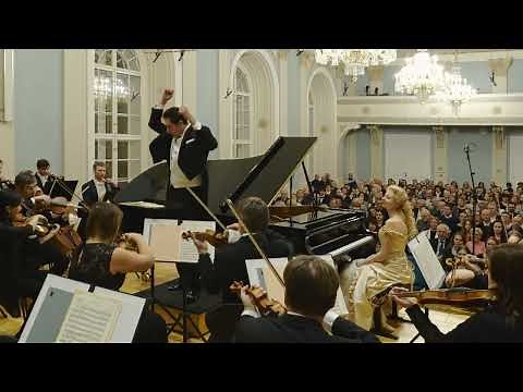 Ludwig van Beethoven (1770-1827): Emperor Concerto