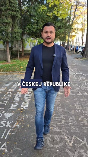 Lekárska fakulta Univerzity Komenského prichádza v školskom roku 2026/2027 s novinkou. Rozhodla sa prijímať budúcich medikov bez potreby absolvovať prijímacie skúšky, ak študent dosahuje priemer známok na strednej škole do 1,1. Typ absolvovanej strednej školy nerozhoduje, stačí priemer známok a dva roky chémie a biológie (čo mimochodom spĺňajú aj niektoré drevárske, lesnícke alebo poľnohospodárske stredné odborné školy). Ťažko povedať, čo týmto vedenie LF UK sleduje. Ich argumentácia, že naši na