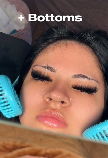 I think it’s time..... to book that Lux Set Bottoms with me! The service everyone has been booking ever since i learned this technique in August 2022 & been booked out since. Don’t believe me? Check my page for all the sets l’ve done since last years. #lasvegas #lasvegaslashartist #xolashv #xolashv #lashextentions