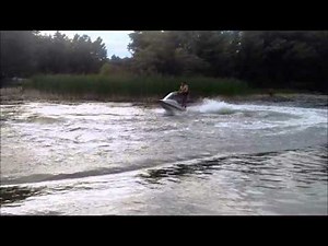 Yamaha Superjet 650 Jet Ski Waverunner Stunt Tricks Freestyle