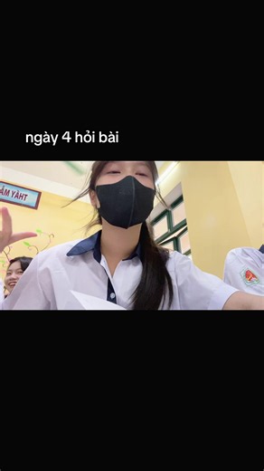 100 ngày 100 câu hỏi | Ngày 4: Hỏi bài cùng crush