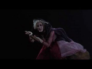 Hocus Pocus 1993 The witches hold Dani hostage scene