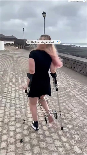 Real injury external fixator public crutching and close-ups (full video on comments)