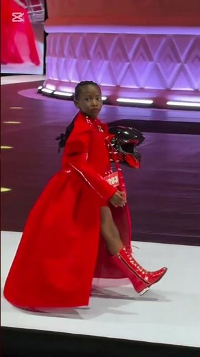 Top Fashion Style Trends to Watch for This Season's Must-Haves