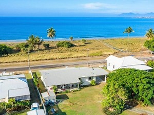 Real estate: Waterfront living on a budget – homes priced under $1 million - realestate.com.au