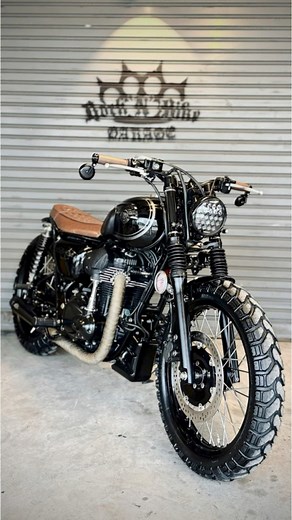 3.2K views · 33 reactions | Kawasaki “W800 Custom” ️ #Kawasaki #W800 #Tracker #KustomCulture #CustomBike #CustomMotorcycle #W800Custom #JapanBike #RNB_GARAGE #ROCKnBIKE_GARAGE | Rock'N'Bike Custom Shop ChiangMai | Facebook