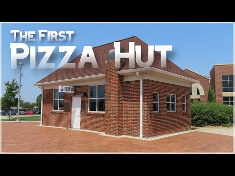 The First Pizza Hut