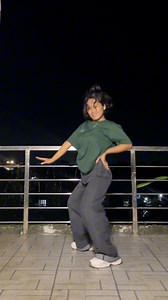 Arizona B but with Extra L Dance Break Choreo 🤪 #dancechallenge | Ana Bensig