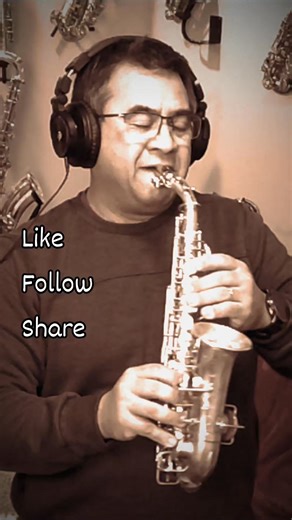 Ben Peverly on Instagram: ""Lisa" (Chris Botti) This song was originally recorded on trumpet and has been a favorite of mine for years since his album Night Sessions. This is the first time I have played it for anyone! #Lisa Wurlitzer soprano sax, #jodyjazzmouthpieces , DV, D'addario reed #sopranosax #smoothjazzmusic"