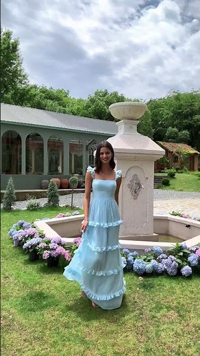 Dreamy sky‑blue bridesmaid dress for your wedding crew 💙