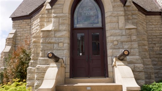 🏛️ Happy International Museum Day, Aurora! ❤️ On this special day, we are proud to spotlight our very own Grand Army of the Republic Military Museum! 🎖️ Opened in 1878, the Aurora GAR Memorial Hall and Museum was built as a monument to Aurora's Civil War veterans and as a shrine to their fallen comrades. It also served as a veteran's meeting hall and Aurora's first free public library. 🌟 Today, the Museum is open to the public, offering tours, field trips, and private showings upon request! �