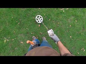 LIVE DIG ACTION!! Tesoro Golden uMax at the giving tree.