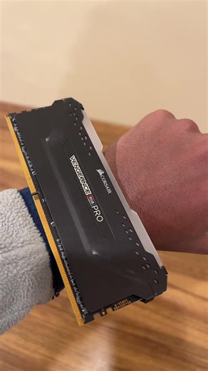 240gb btw #pcgaming #ram #pcbuilding #techtok | pc