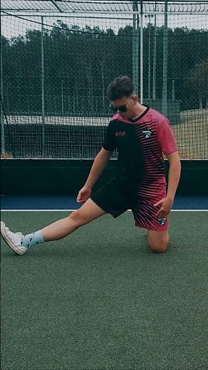 HOW TO SPLIT SAVE | FUTSAL GOALKEEPING #futsal #goalkeeper #shorts