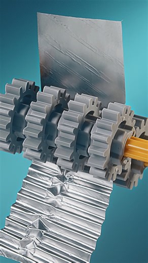 Gears vs Foil - LEGO Technic - Christmas Version 2025-2026 #lego #satisfying #mechanics #afol #engineering #stem | Dr. Engine