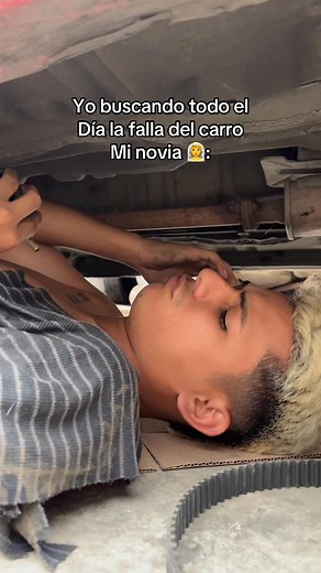 Cosas de novios 😂😂😭 | RobertMacias