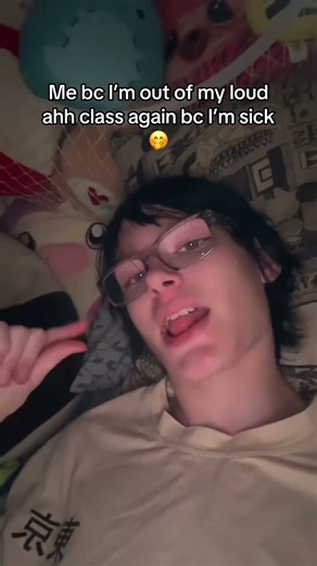 No cuz why does my class never shut up😭 #fypp