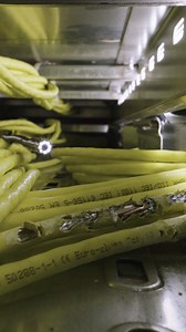 Uncover every secret in dark pipes and shafts more quickly. ✌️ The GIC 12V-5-27 C Professional Inspection Camera offers you a high-resolution view in areas that are otherwise difficult to see - even on rough construction sites. And thanks to the unique AutoUp function, it's even easier for you to stay focused. With our inspection camera, you simply keep a close eye on the important things. 👁️ 😁 اكتشف خبايا الأنابيب والأعمدة المظلمة بسرعة أكبر. ✌️ توفر لك كاميرا الفحص الاحترافية GIC 12V-5-27 C 