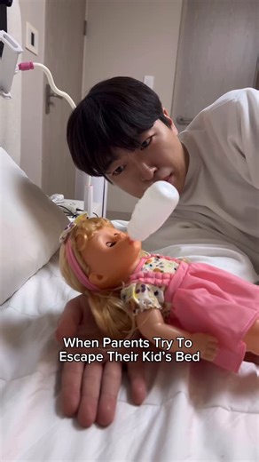 김민수 (티곰) | 부모가 아이를 재우고 몰래 빠져나갈때🤣🤣 | Instagram
