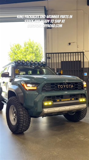 EVEREST GREEN TOYOTA 4RUNNER TRAILHUNTER KING SHOCKS AND BAJA DESIGNS LIGHTS #88rotorsoffroad